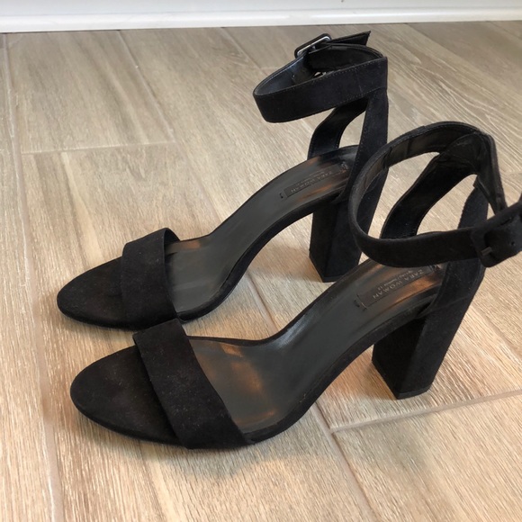 ✨Zara heeled sandals✨ - Picture 2 of 4